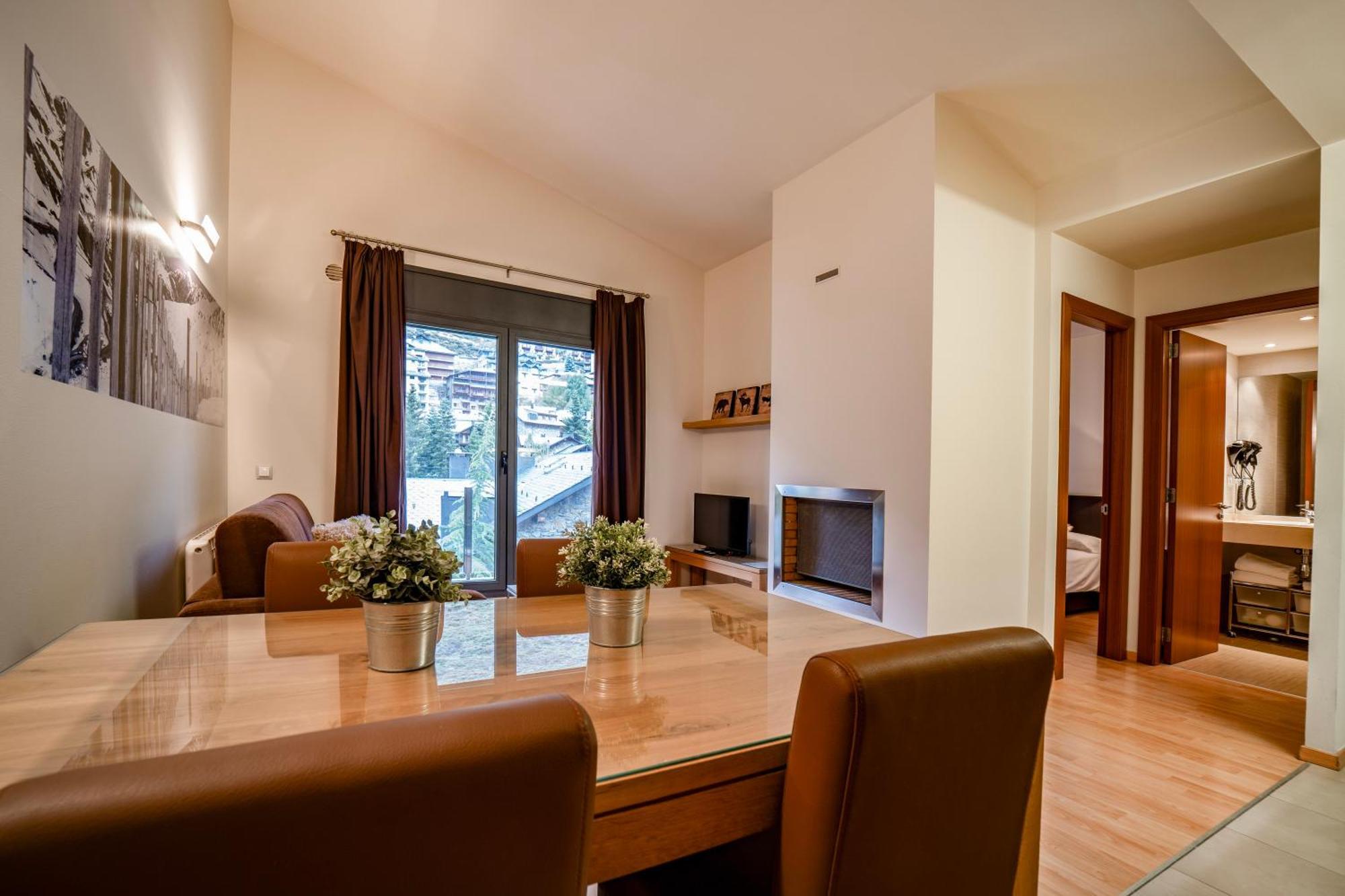 Apartaments Superior เอลตาร์แตร์ ภายนอก รูปภาพ