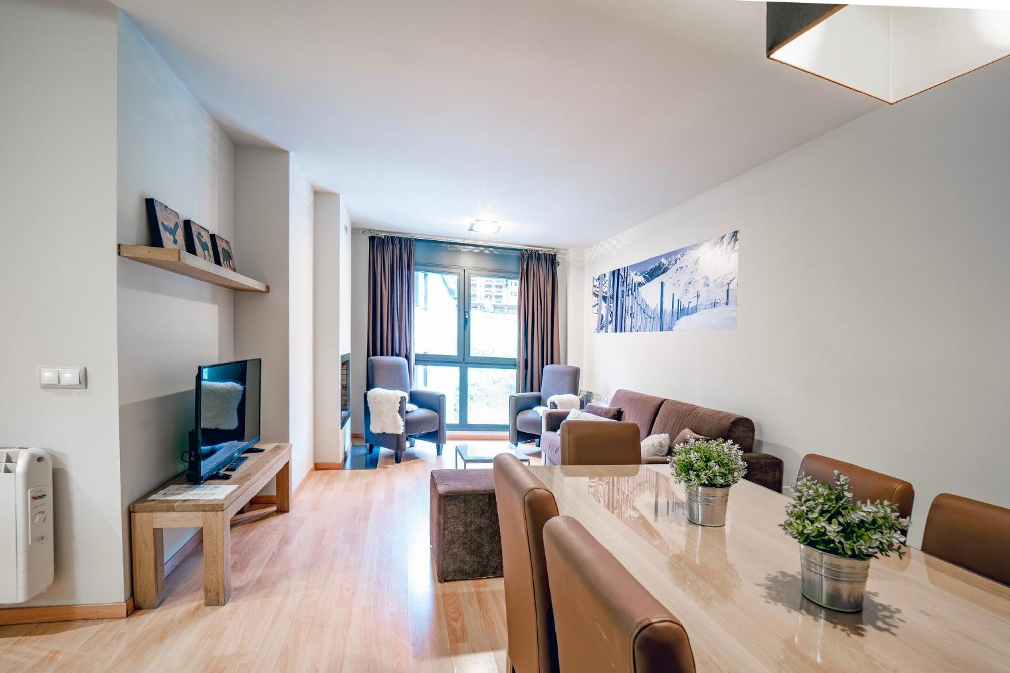 Apartaments Superior เอลตาร์แตร์ ภายนอก รูปภาพ