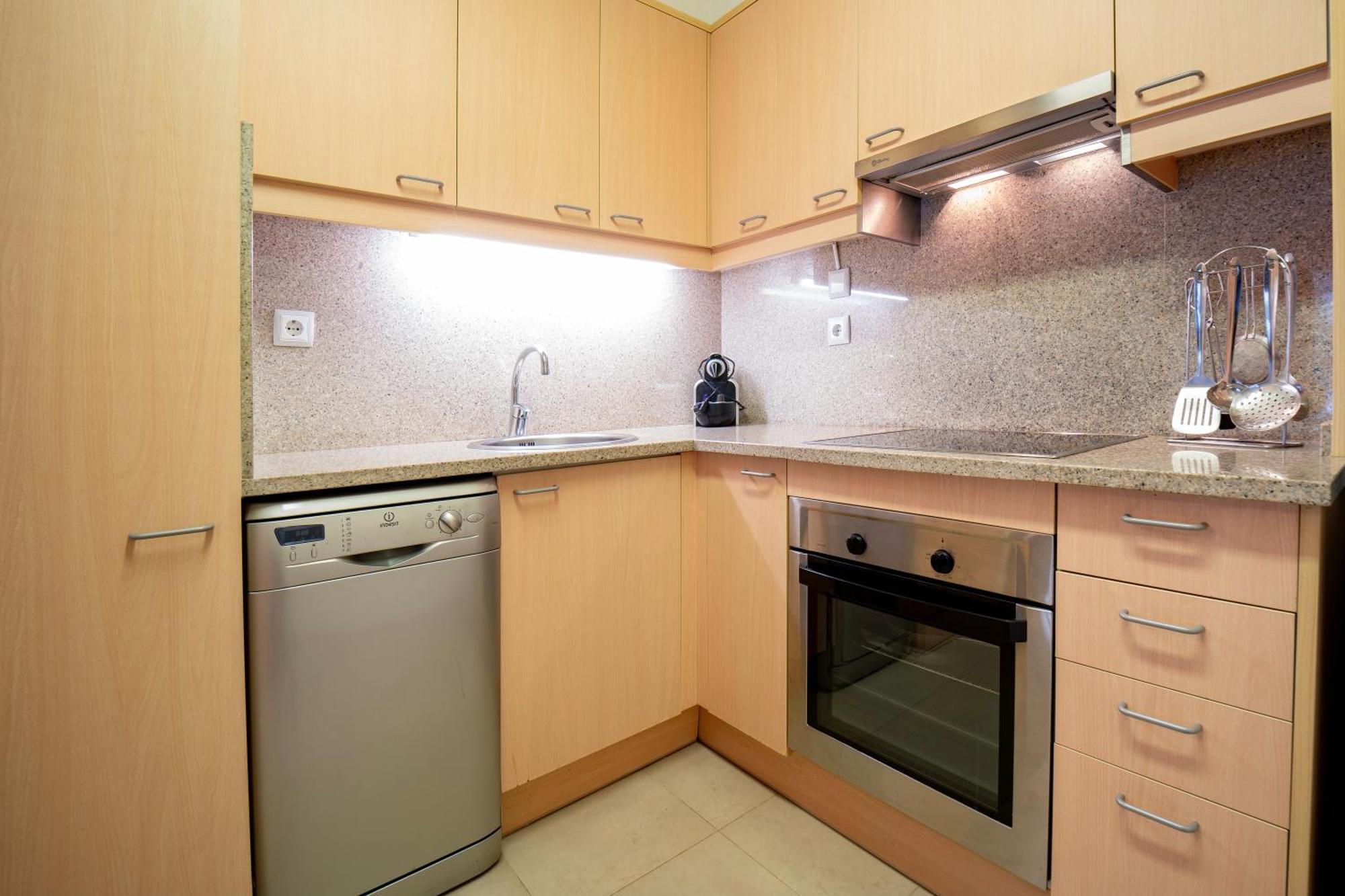 Apartaments Superior เอลตาร์แตร์ ภายนอก รูปภาพ