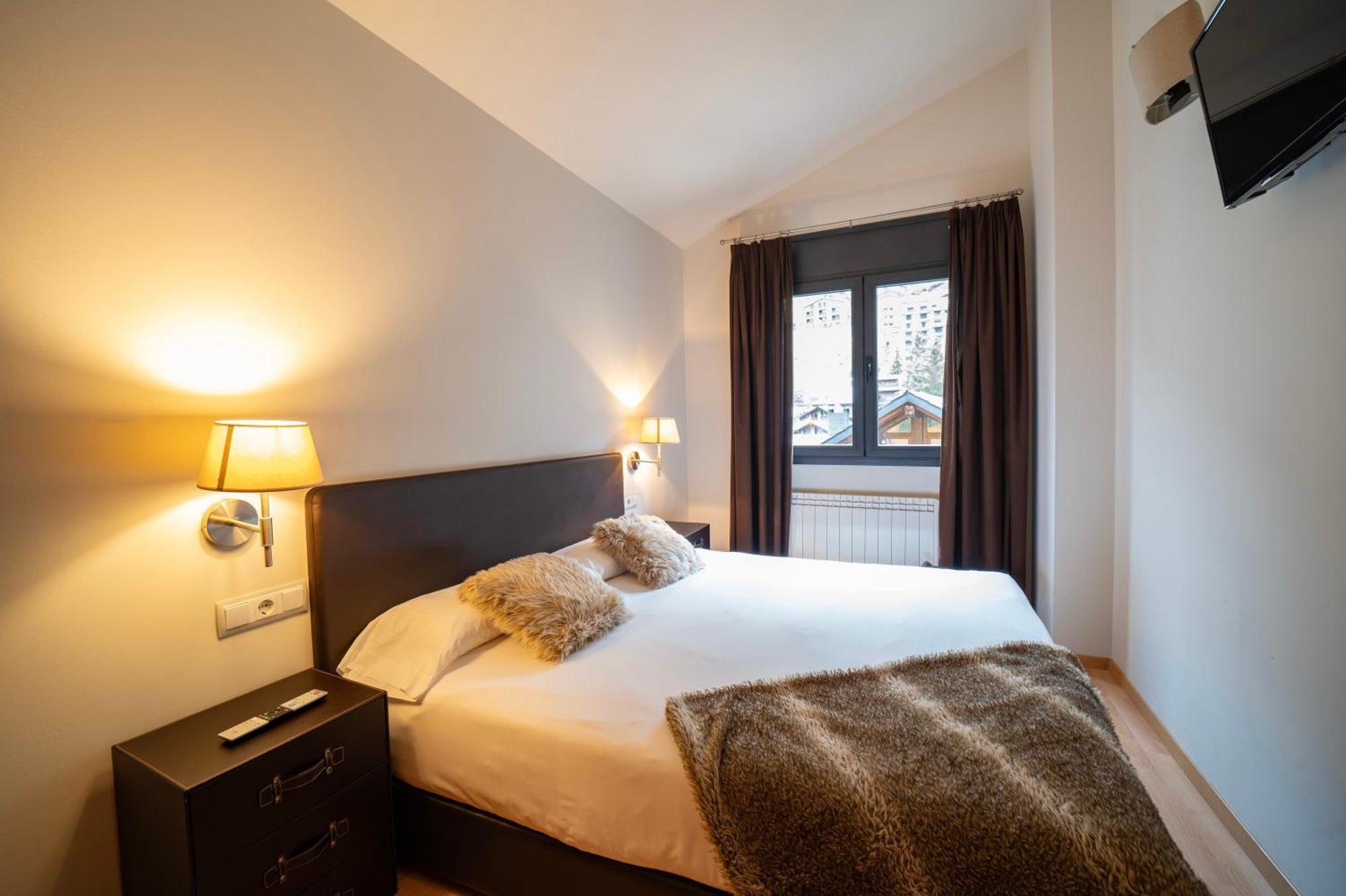 Apartaments Superior เอลตาร์แตร์ ภายนอก รูปภาพ