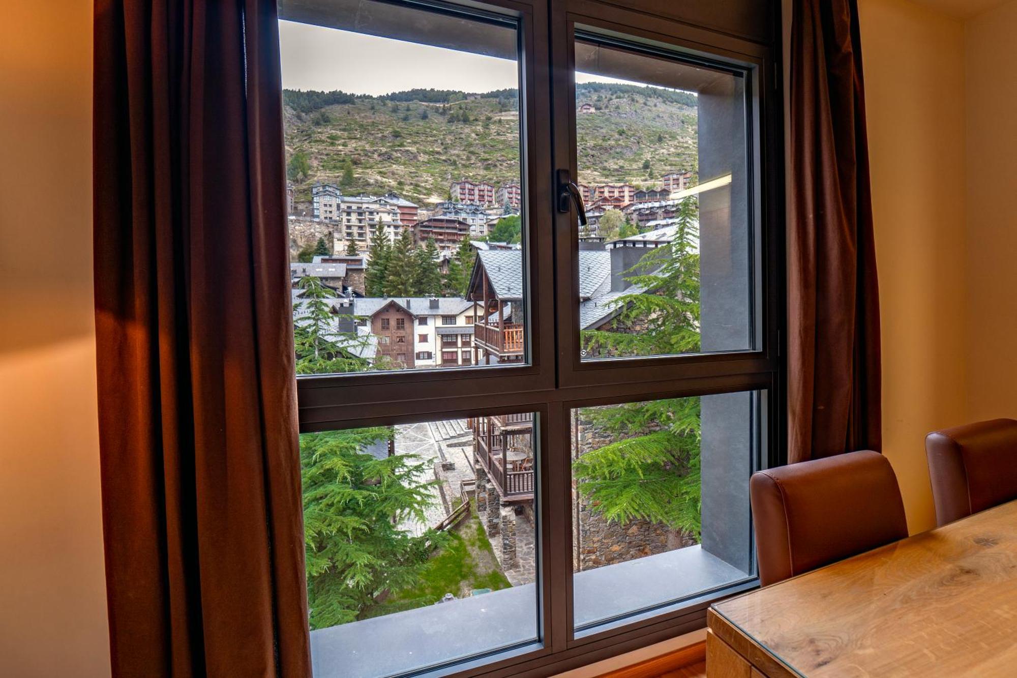Apartaments Superior เอลตาร์แตร์ ภายนอก รูปภาพ