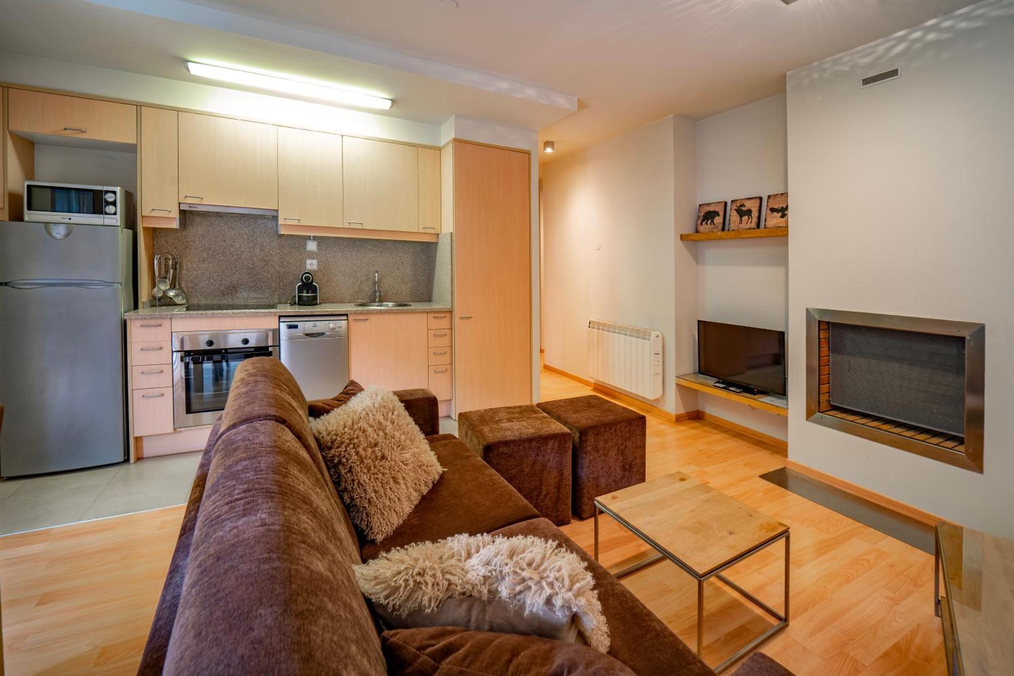 Apartaments Superior เอลตาร์แตร์ ภายนอก รูปภาพ
