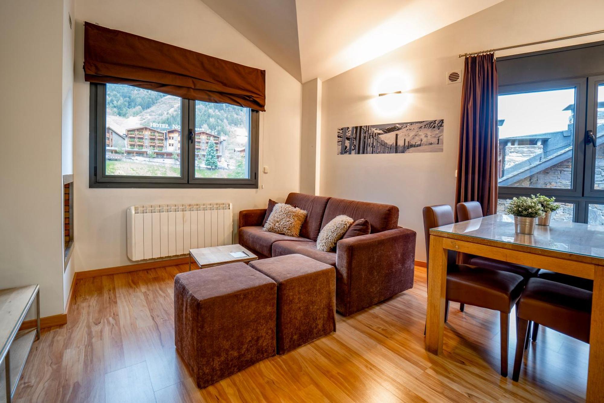 Apartaments Superior เอลตาร์แตร์ ภายนอก รูปภาพ